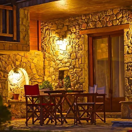 Efharis Filoxenon Appartement *