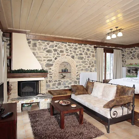 Efharis Filoxenon Feneos