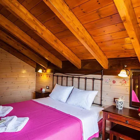 Apartment Efharis Filoxenon Feneos