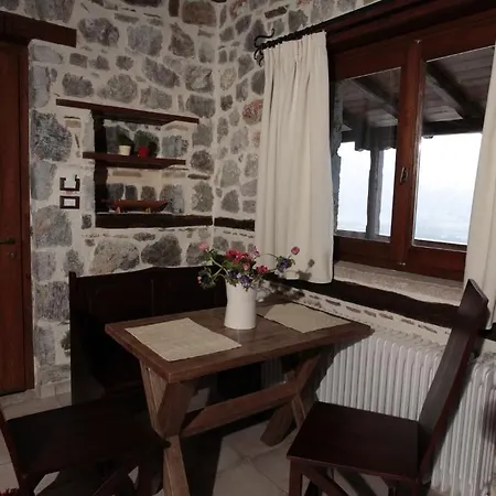 Appartement Efharis Filoxenon *