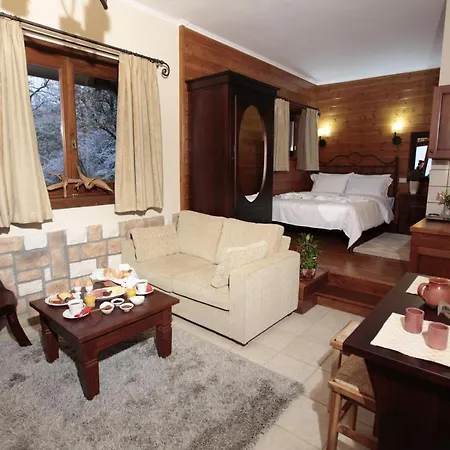 Efharis Filoxenon Apartment Feneos