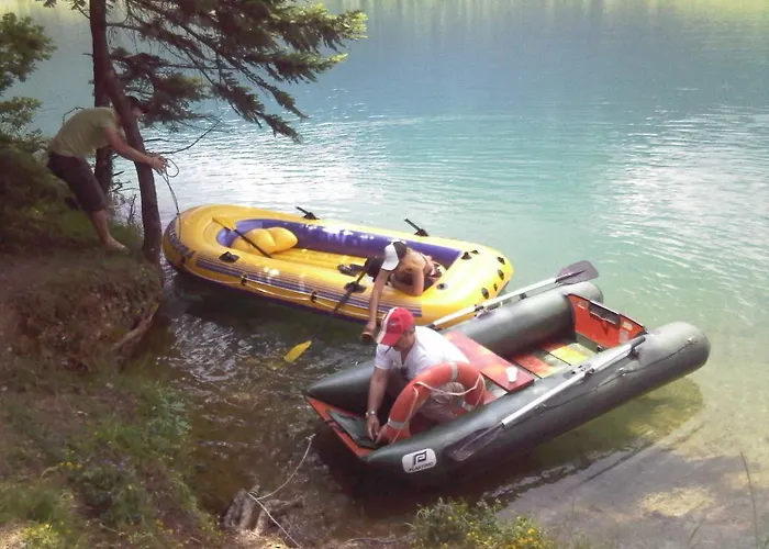 Efharis Filoxenon * Feneósz