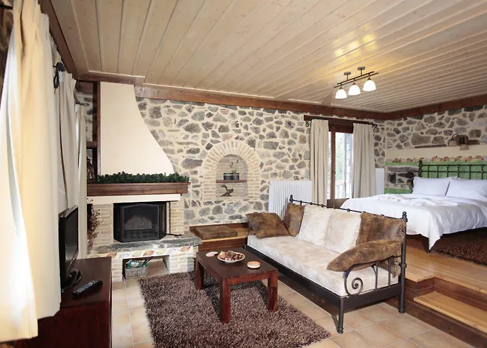 Efharis Filoxenon Feneósz