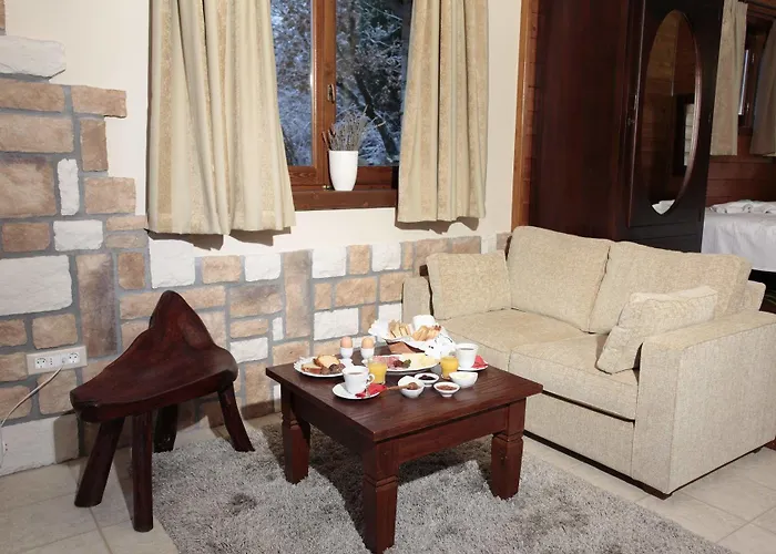 Efharis Filoxenon * Feneósz